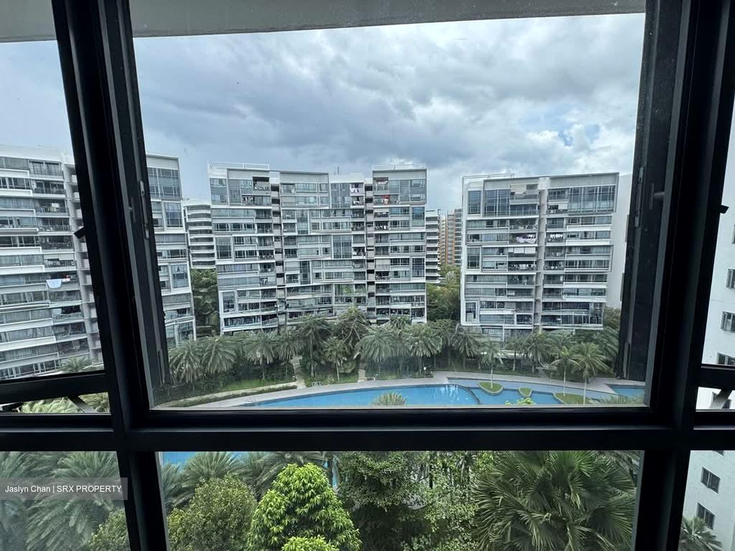 The Palette (D18), Condominium #594122781